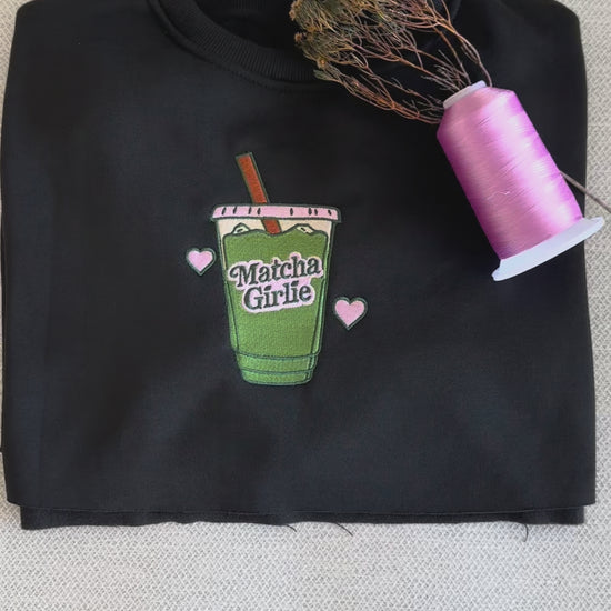 Crop top sweat embroidered with matcha 
